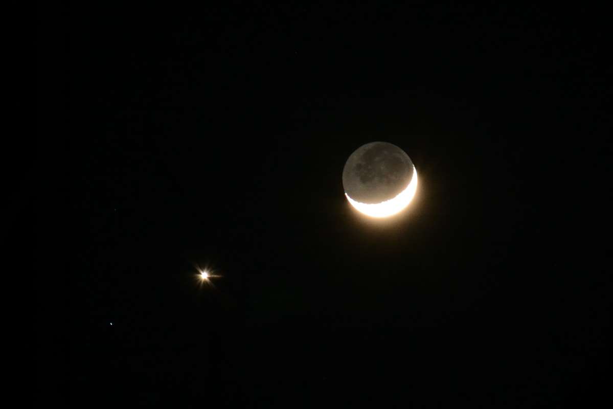Moon_Venus20170102\Moon_and_Venus_20170102_Trimx3.JPG
